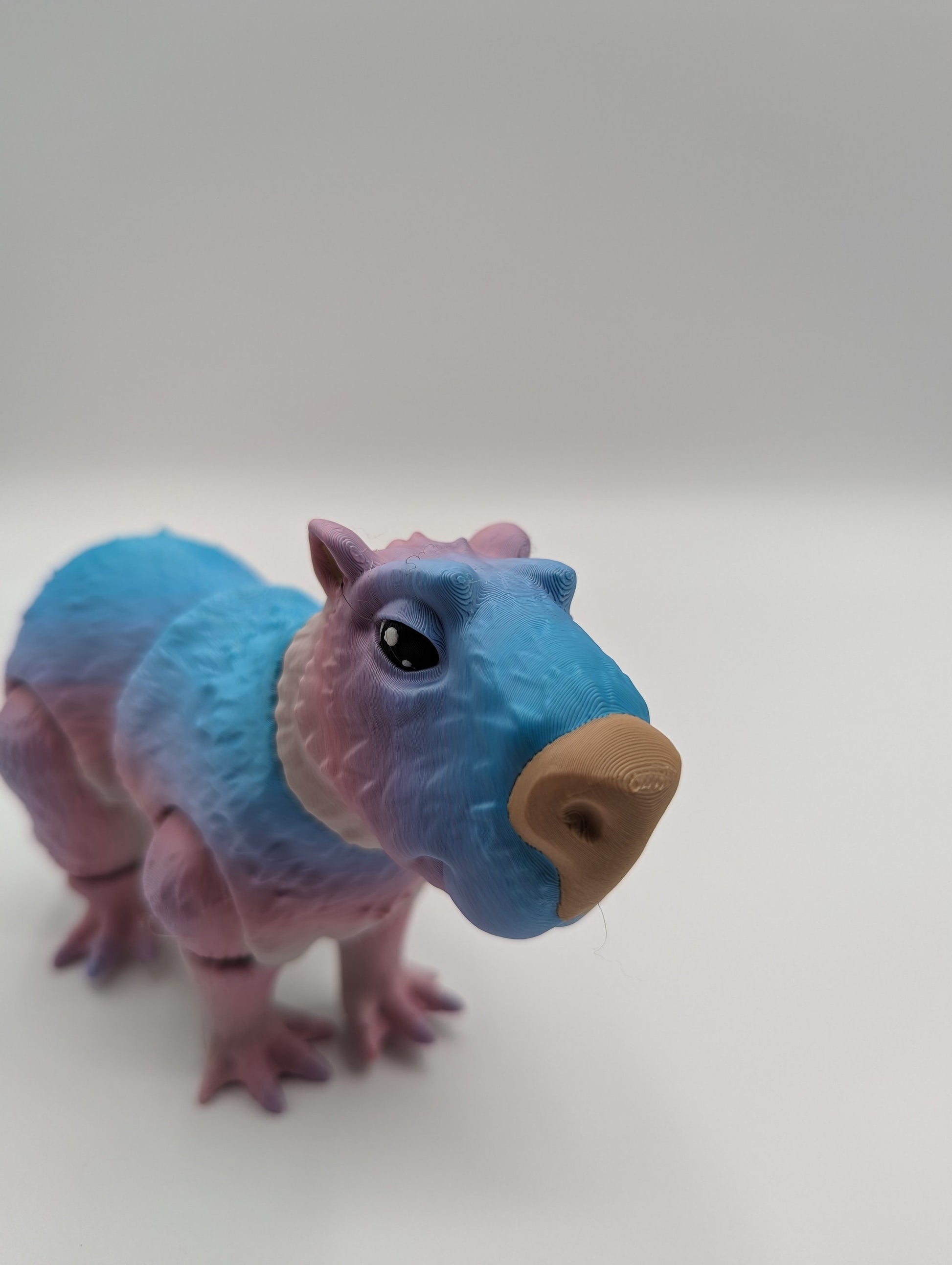 Adorable Articulated Capybara: A 3D Printed Masterpiece