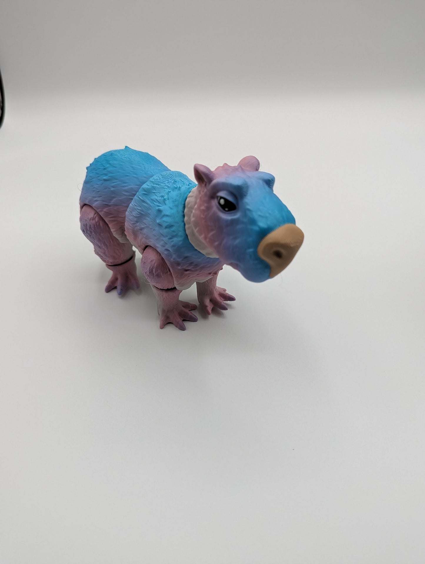 Adorable Articulated Capybara: A 3D Printed Masterpiece