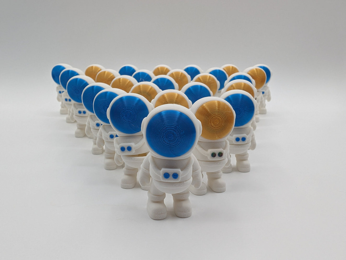 Tiny Articulated Astronaut Fidget