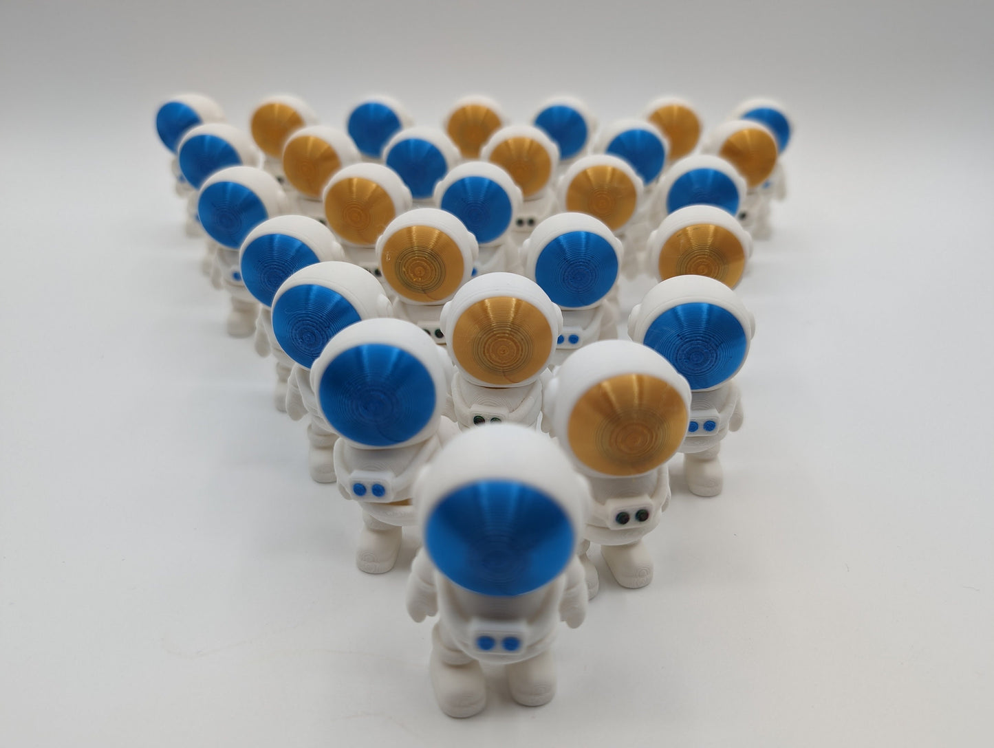 Tiny Articulated Astronaut Fidget