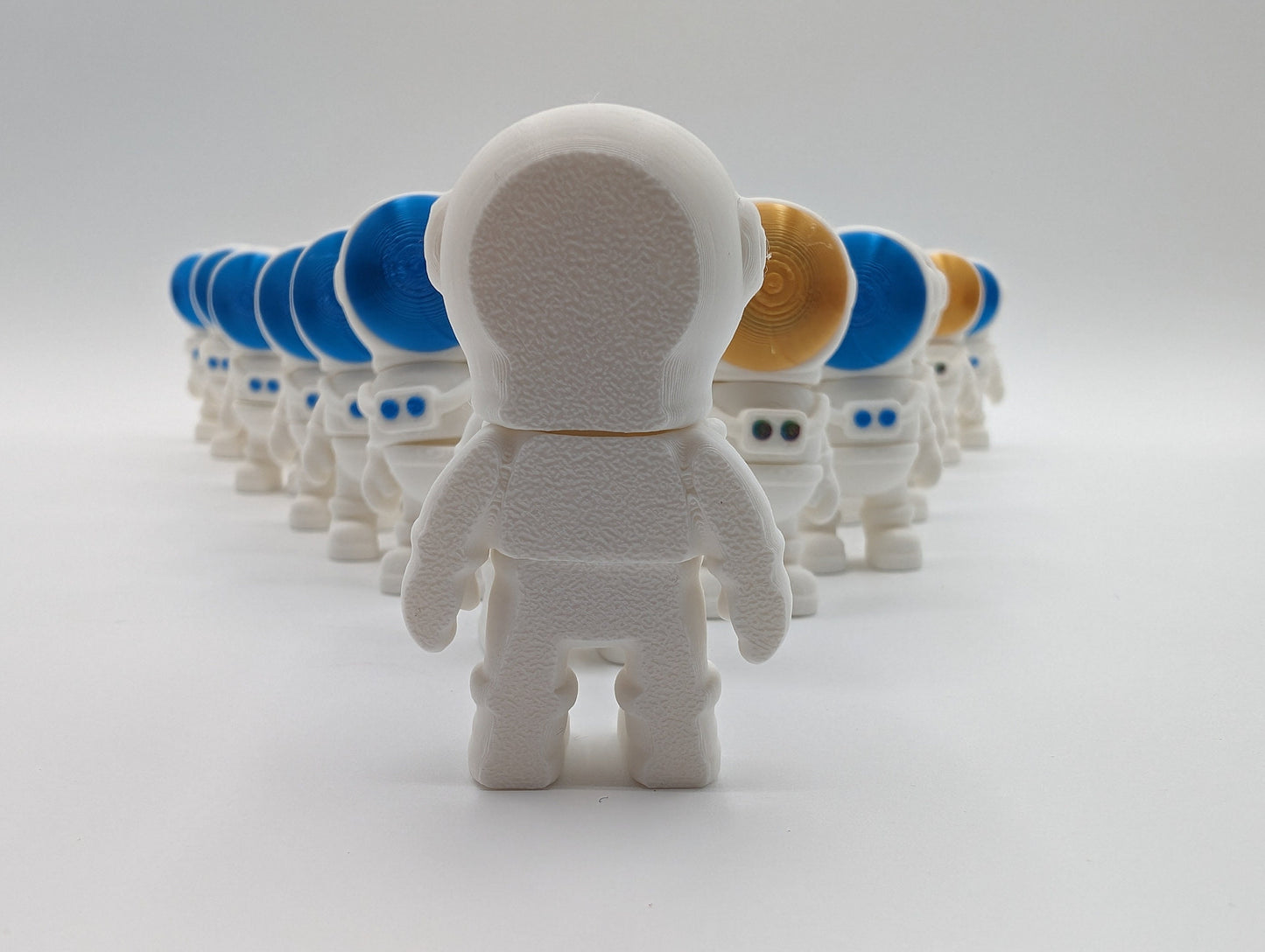 Tiny Articulated Astronaut Fidget