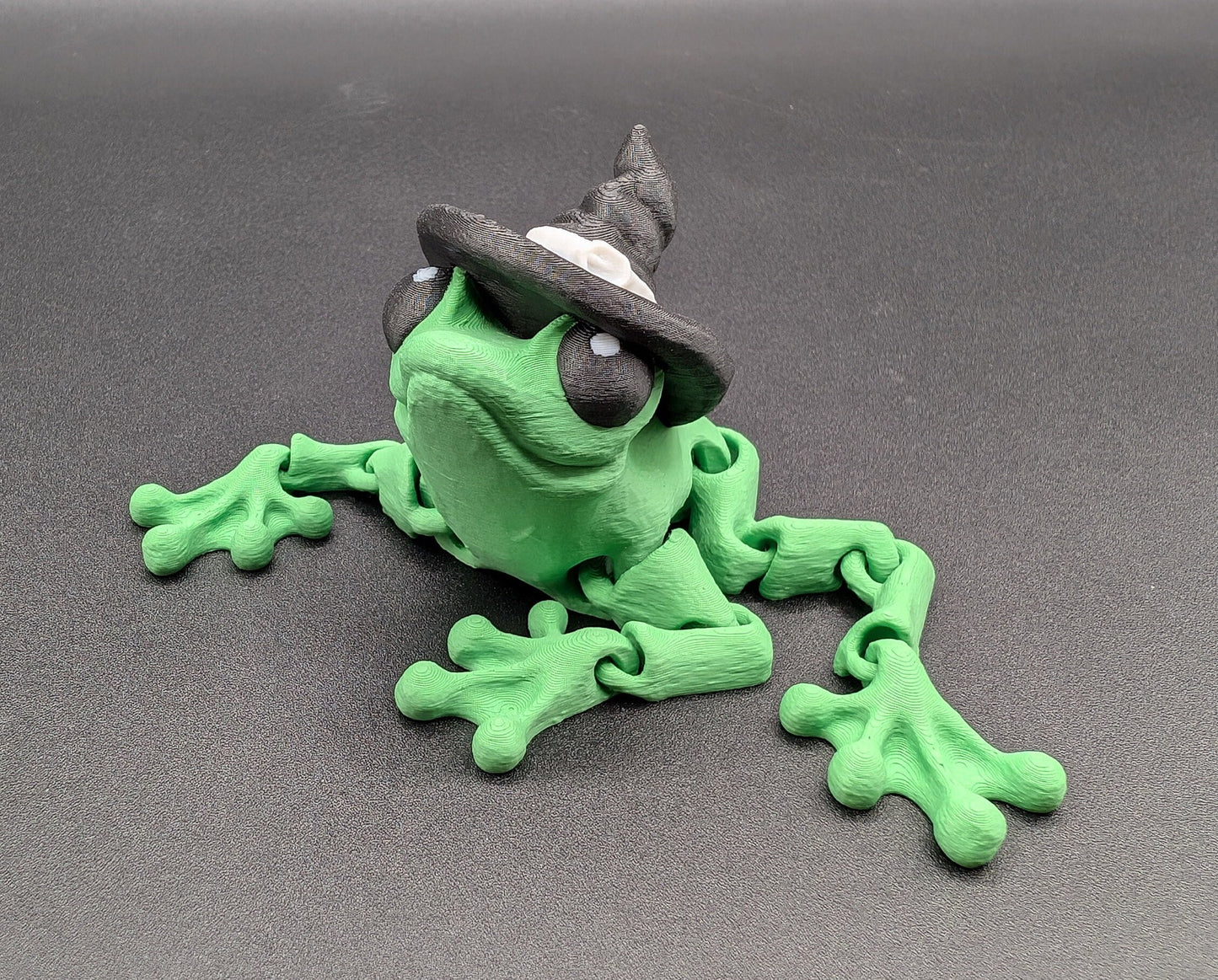 Articulated Witchy Halloween Frog
