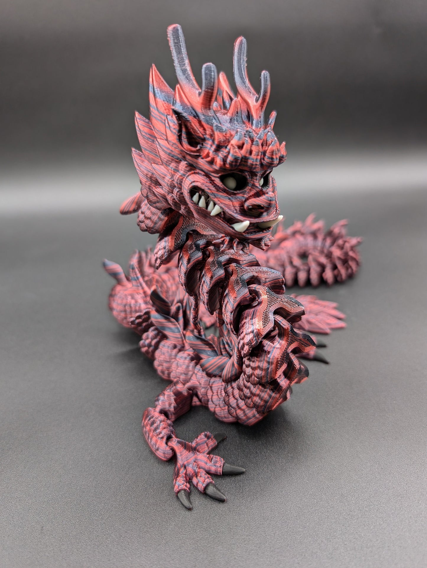 Articulated Dragon Fidget Toy: Flexi Factory Desk Decoration