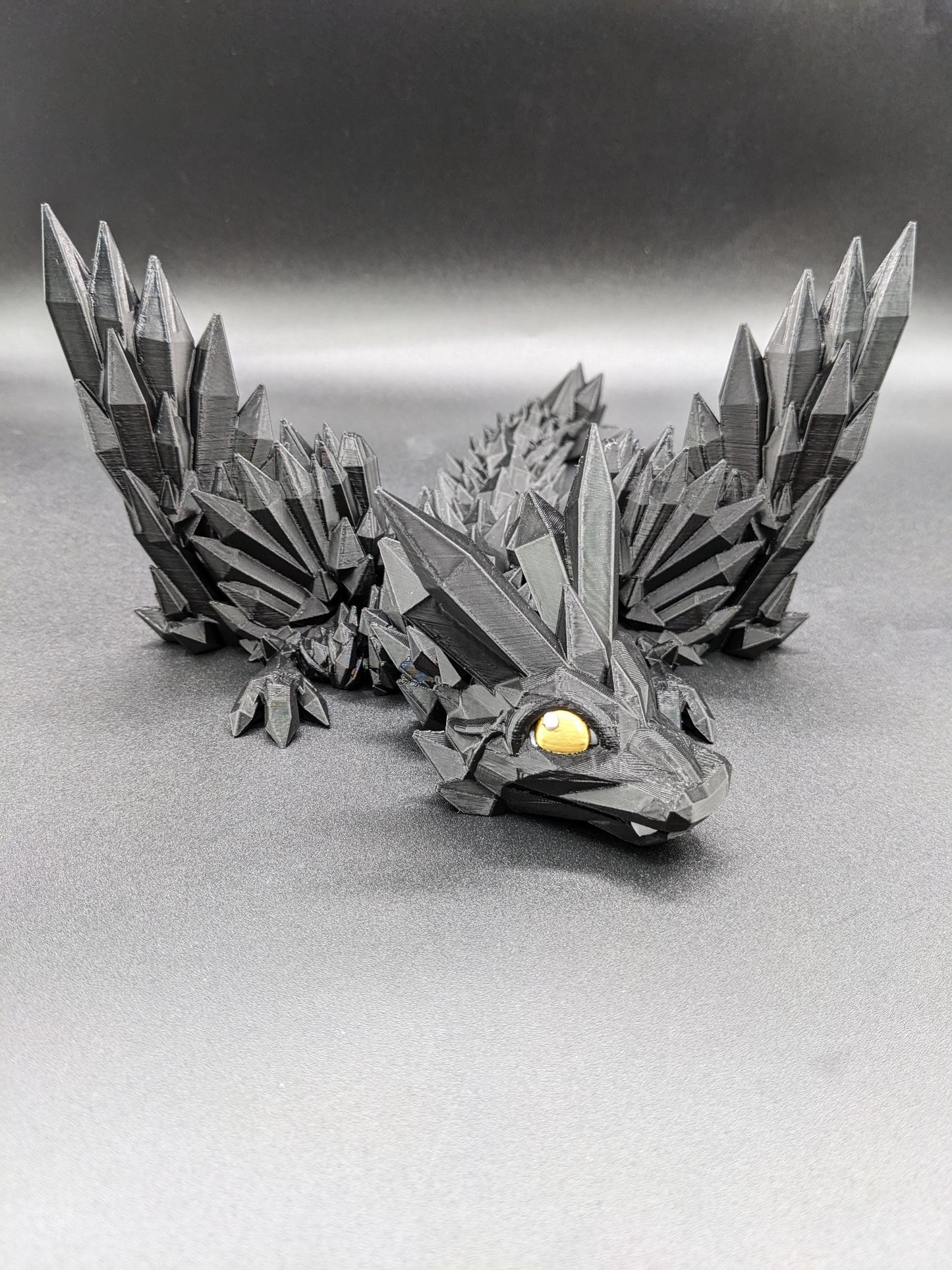 Dragon Baby Winged Crystal Dragon Fidget Desk Stress Toy Wyvern Dragon Decoration Fourth Wing imagination and a touch of magic