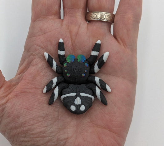 JUMPING ARTICULATING SPIDER , Fidget Toy, Desk Stress Toy