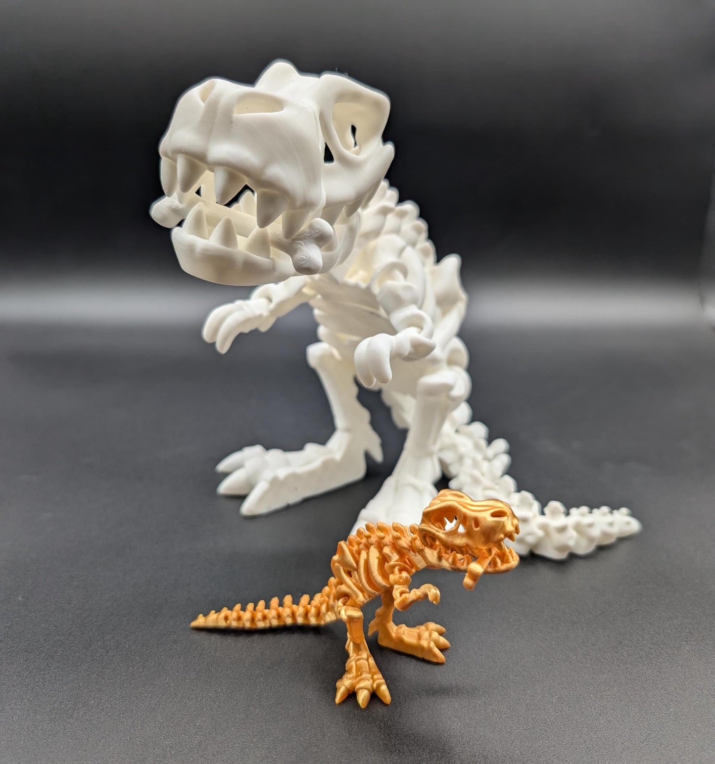 T-Rex Articulating T-Rex Skeleton Fidget Dinosaur Decoration Mesmerizing Stress Relief Toy Prehistoric Fidget Desk Stress Toy
