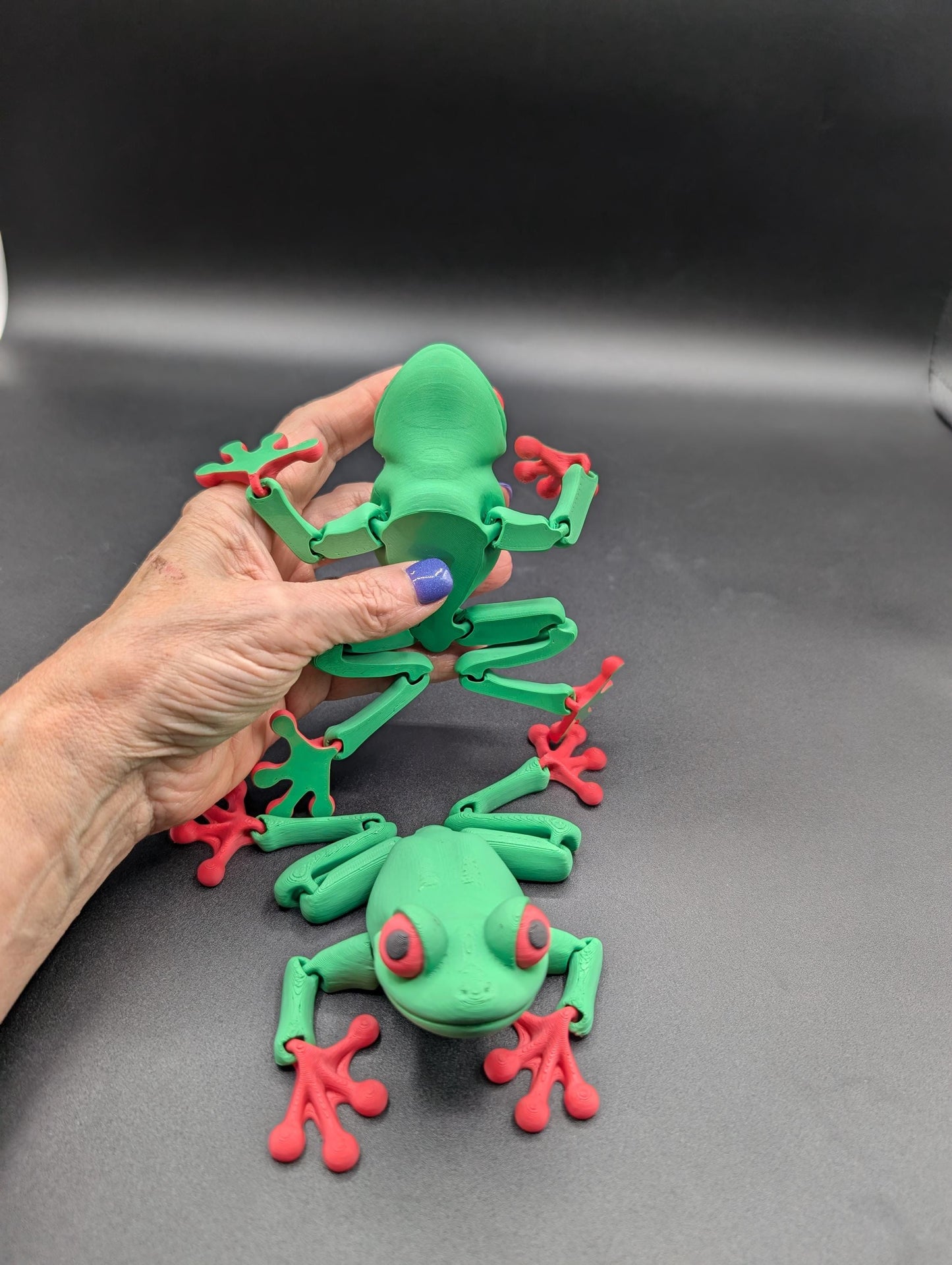 Frog 3D Printed Tree Frog Articulated Toy by Flexi Factory that will leap into your heart and spark your imagination.
