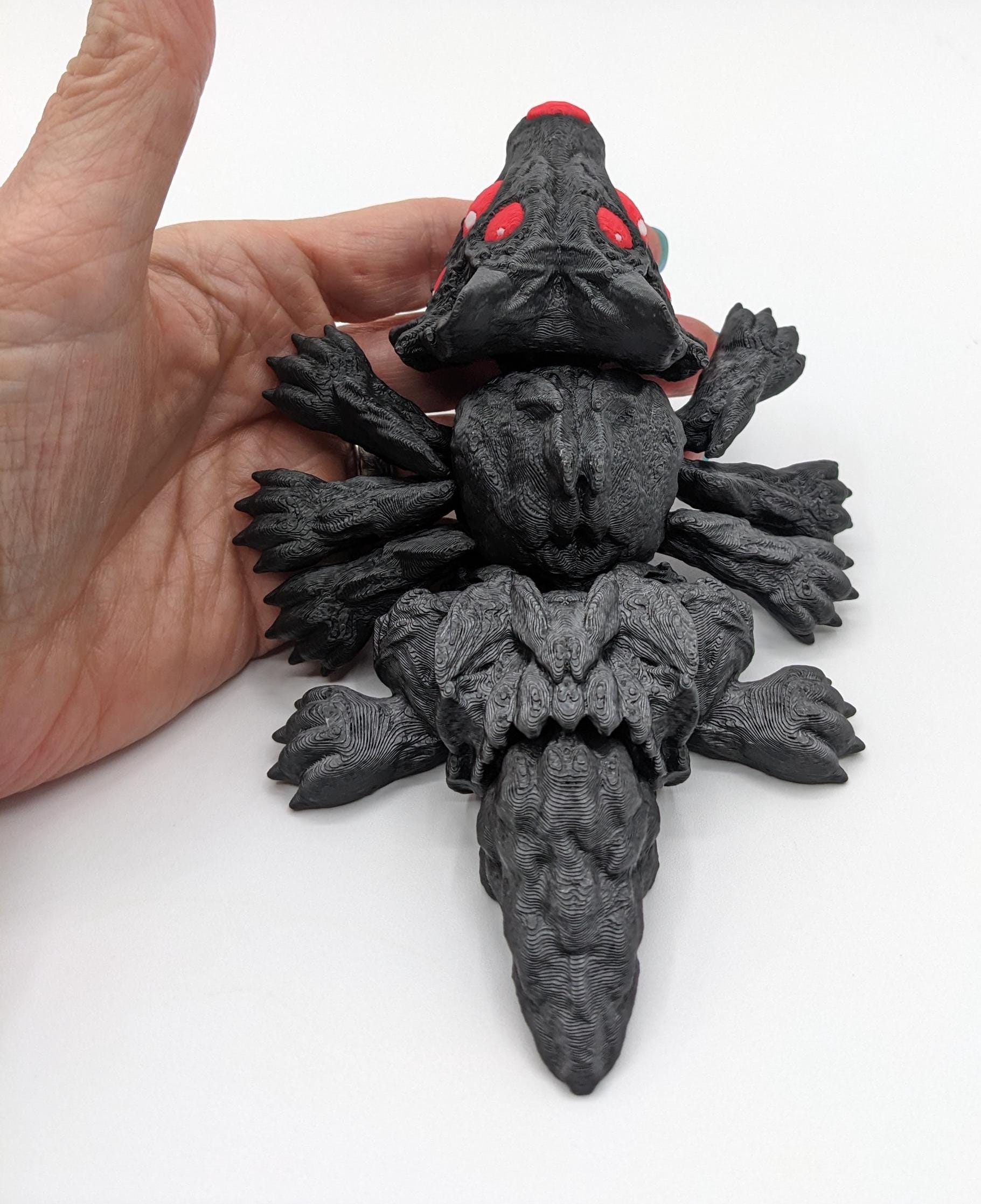 Our Large Articulated Wolf Spider features lifelike articulation, allowing you to pose it in various ways. Perfect for adding a creepy yet cool vibe to any room, this spider is a must-have for enthusiasts of all ages.