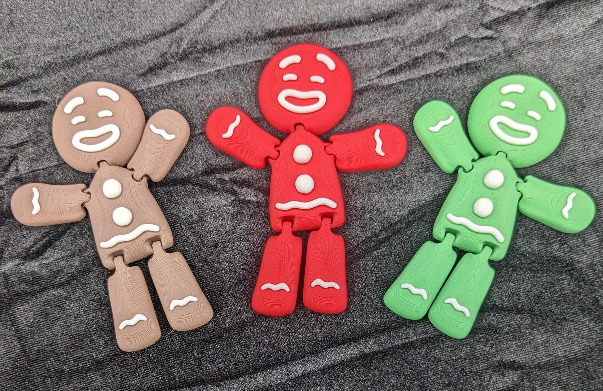 Celebrate the holiday season with our Adorable Articulated Gingerbread Man Toy. This delightful gingerbread man is perfect for festive decor and playful fun, making it an ideal addition to your Christmas celebrations.