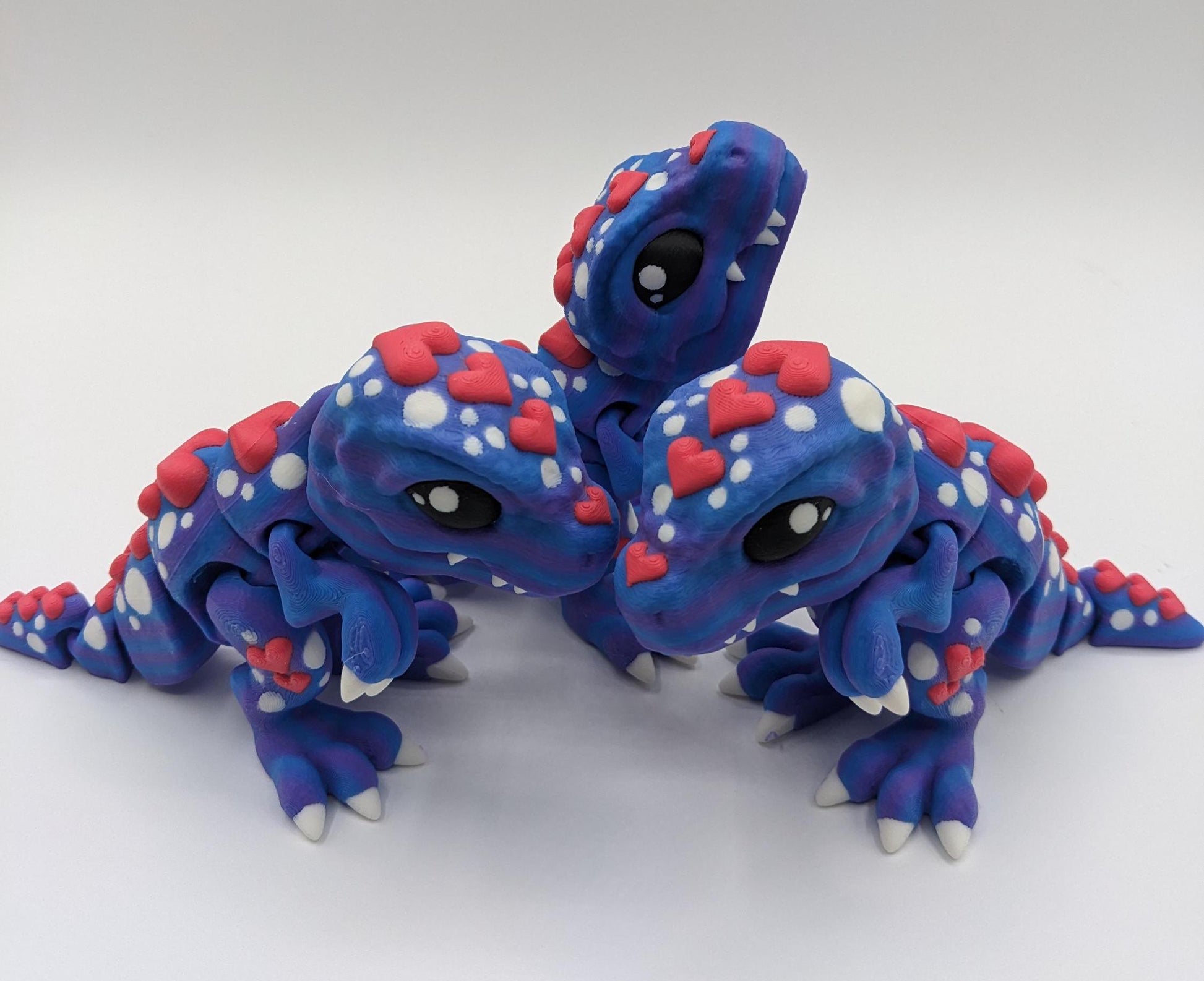 Surprise your loved ones with the Sweet Valentine’s Articulated Tiny Heart T-Rex—a delightful 3D-printed fidget toy that combines the charm of dinosaurs with the love-filled theme of Valentine’s Day!