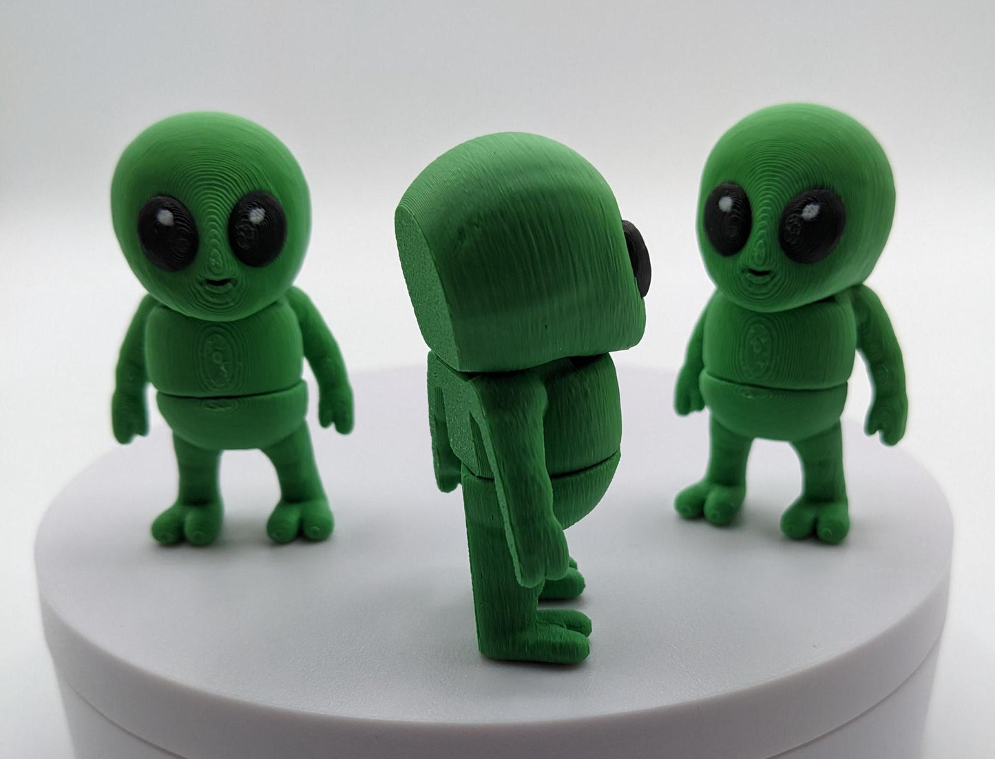 Say hello to the Tiny Alien Fidget Toy, a fun and quirky companion thatâs out of this world! This 3D-printed alien is designed for fidgeting, stress relief, and endless entertainment. Its compact size makes it perfect to carry in your pocket, and its unique design is sure to spark smiles wherever you go. Whether youâre looking for a fun desk toy, a creative gift, or a unique collectible, this tiny alien is a must-have!