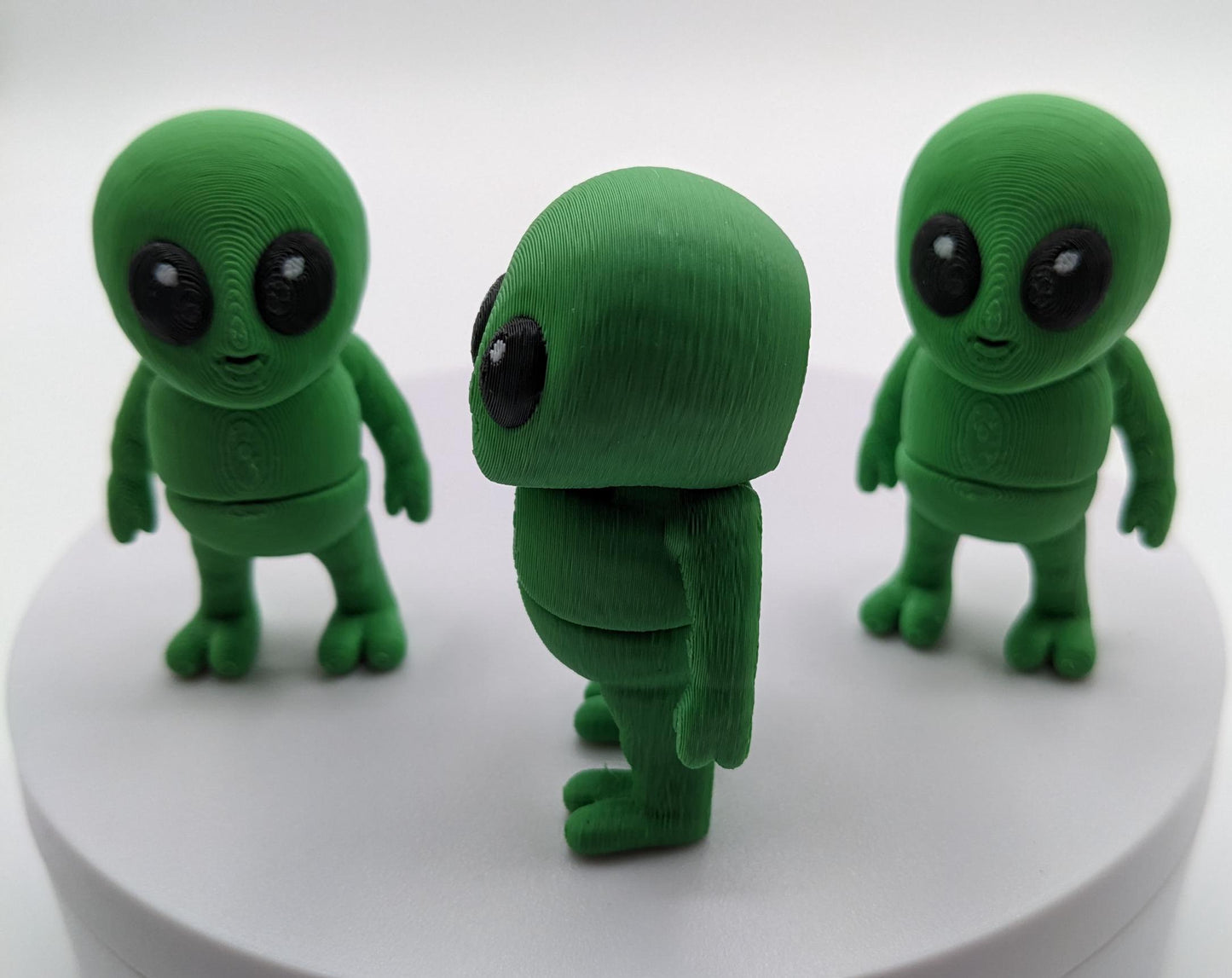 Say hello to the Tiny Alien Fidget Toy, a fun and quirky companion thatâs out of this world! This 3D-printed alien is designed for fidgeting, stress relief, and endless entertainment. Its compact size makes it perfect to carry in your pocket, and its unique design is sure to spark smiles wherever you go. Whether youâre looking for a fun desk toy, a creative gift, or a unique collectible, this tiny alien is a must-have!