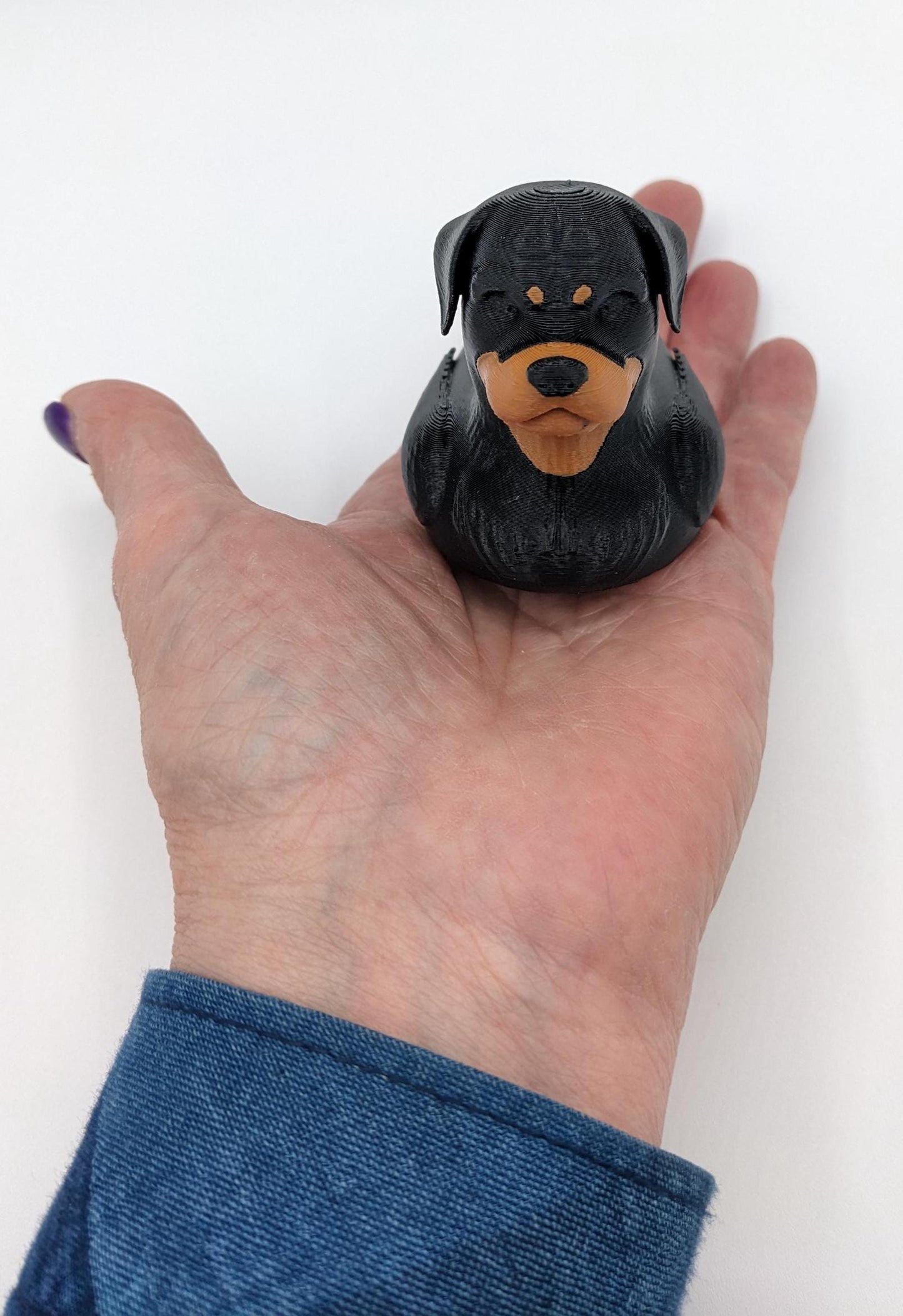 Introducing the Wonderful Rottweiler Dog Duck, a playful and unique 3D-printed creation that combines the strength and loyalty of a Rottweiler with the whimsical charm of a rubber duck! Perfect for Rottweiler enthusiasts, Jeep duck collectors, all duck collectors, or anyone who loves quirky and creative designs, this hybrid piece is sure to bring joy to your home or make the perfect gift for someone special.
