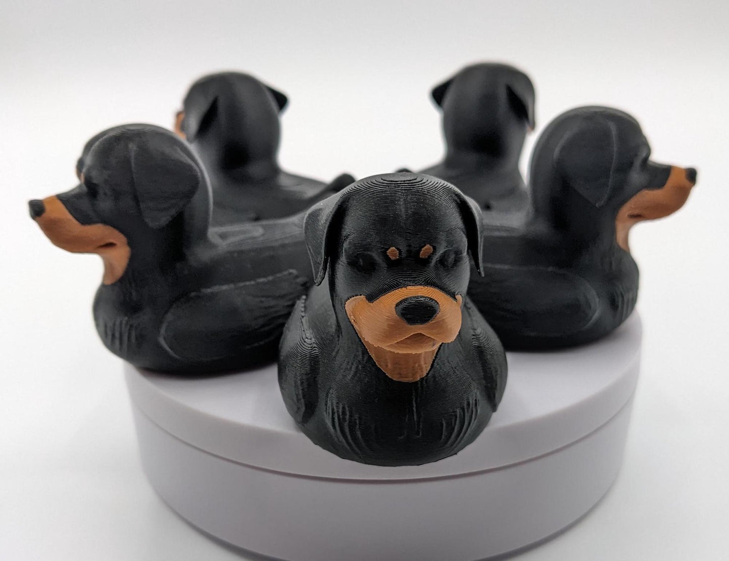Introducing the Wonderful Rottweiler Dog Duck, a playful and unique 3D-printed creation that combines the strength and loyalty of a Rottweiler with the whimsical charm of a rubber duck! Perfect for Rottweiler enthusiasts, Jeep duck collectors, all duck collectors, or anyone who loves quirky and creative designs, this hybrid piece is sure to bring joy to your home or make the perfect gift for someone special.