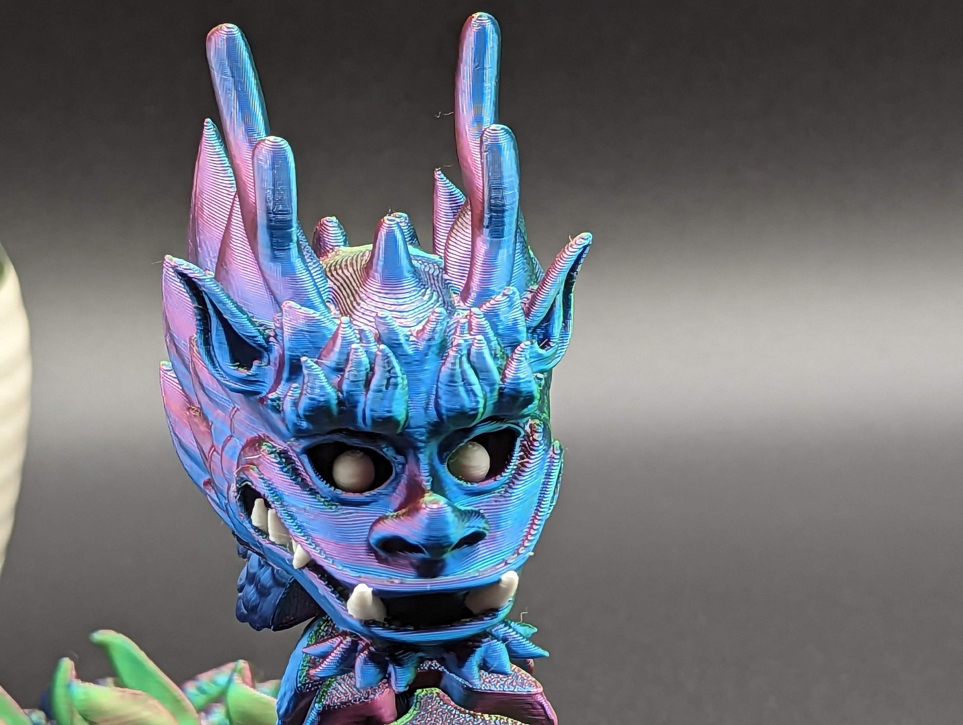 Dragon Flexi Factory gothic desk toy Fidget Mythical toy