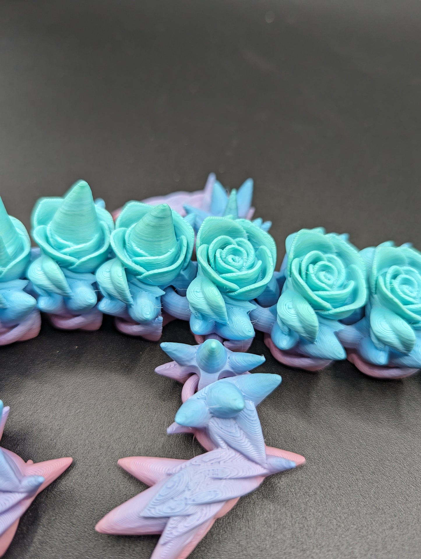 Dragon Cinderwing gothic desk toy Fidget Mythical toy Cinderwing,3D Printed Dragon,Fantasy Gift,Enchanted Decor,Gothic Decor,Dragon Sculpture,Mythical Charm,Toy,Fidget,Desk Toy,Fourth Wing,Andarna