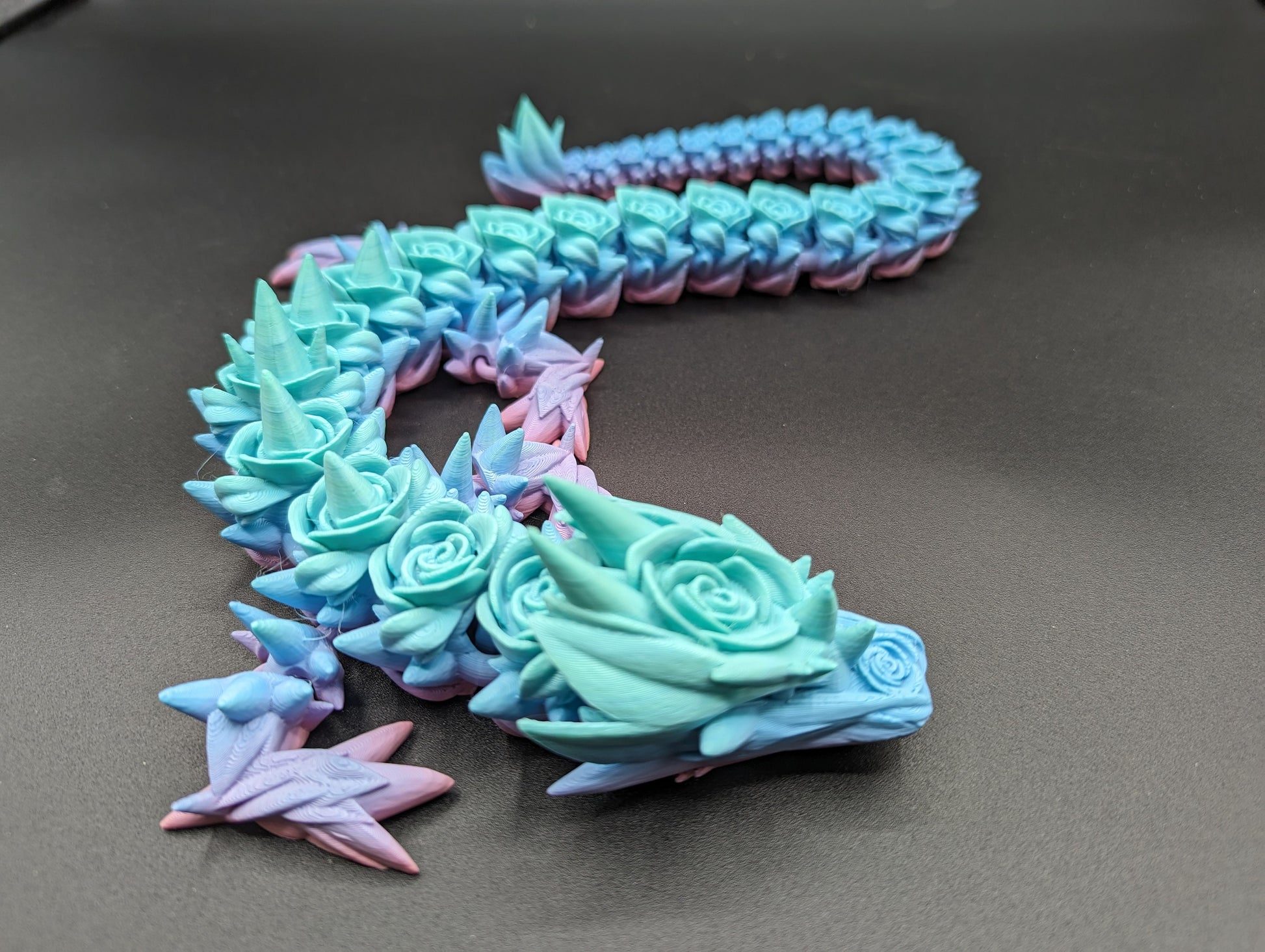 Dragon Cinderwing gothic desk toy Fidget Mythical toy Cinderwing,3D Printed Dragon,Fantasy Gift,Enchanted Decor,Gothic Decor,Dragon Sculpture,Mythical Charm,Toy,Fidget,Desk Toy,Fourth Wing,Andarna
