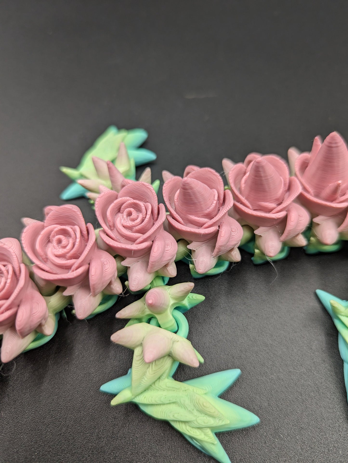 Dragon Cinderwing gothic desk toy Fidget Mythical toy Cinderwing,3D Printed Dragon,Fantasy Gift,Enchanted Decor,Gothic Decor,Dragon Sculpture,Mythical Charm,Toy,Fidget,Desk Toy,Fourth Wing,Andarna