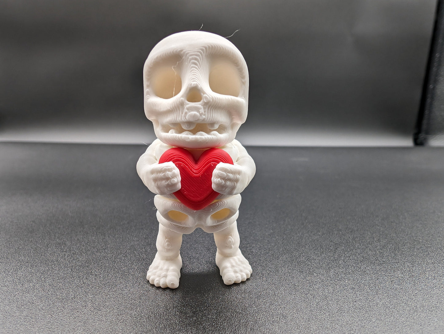 Skeleton Valentine&#39;s Tiny Skeleton Valentine 3D Printed Articulated Tiny Toy Unique Romantic Gift for Stress Relief