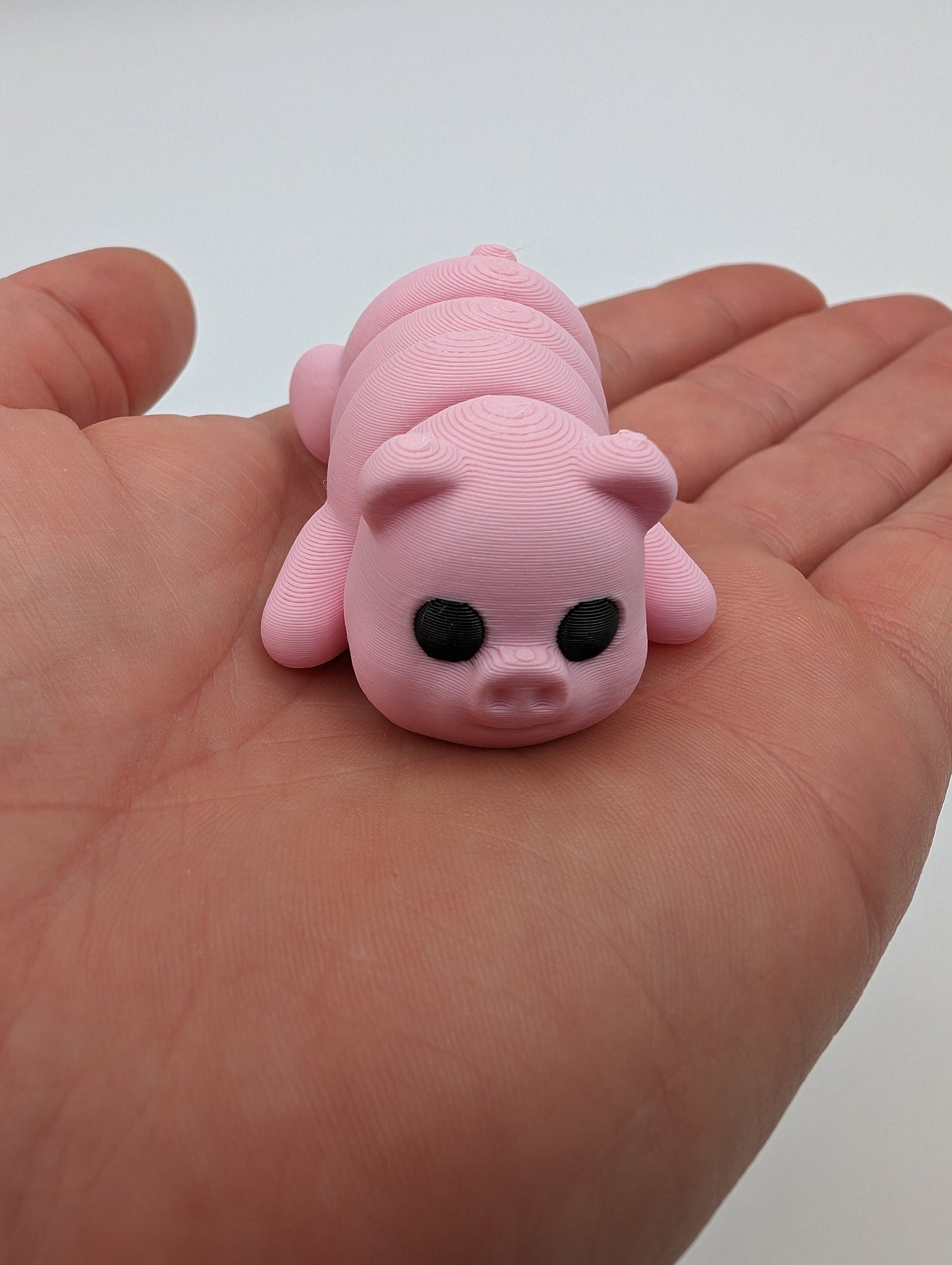 Tiny Pig Fidget Toy 3D Printed Articulated Stress Relief Cute Sensory Toy for Relaxation and Focus