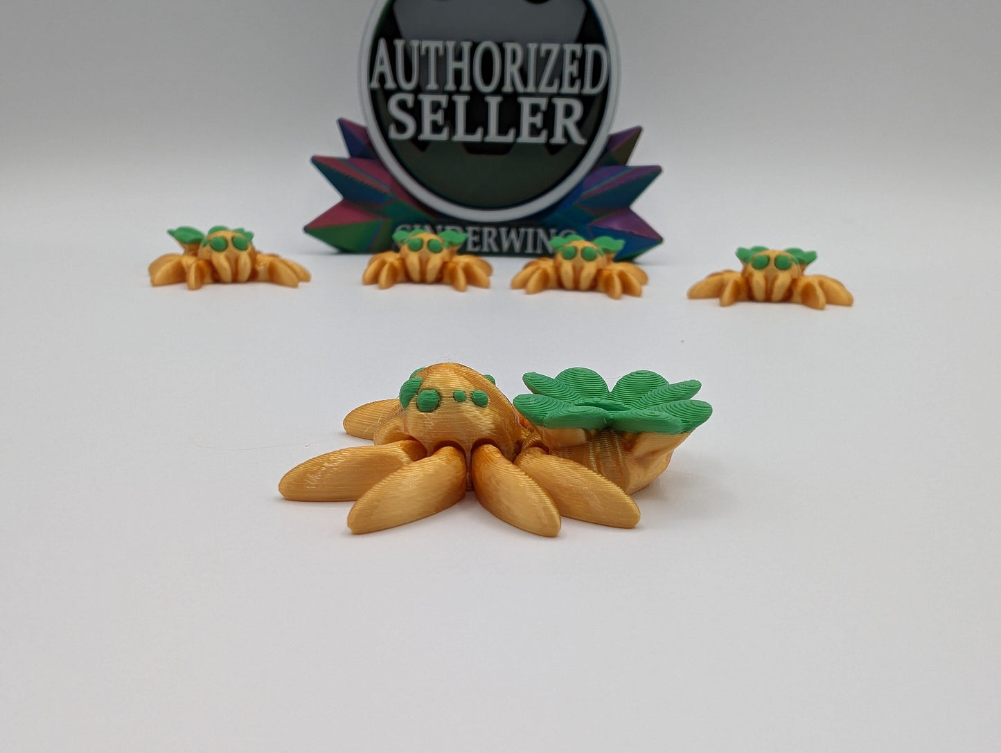 TINY ARTICULATING Clover SPIDER  Fidget Toy Desk Stress Toy