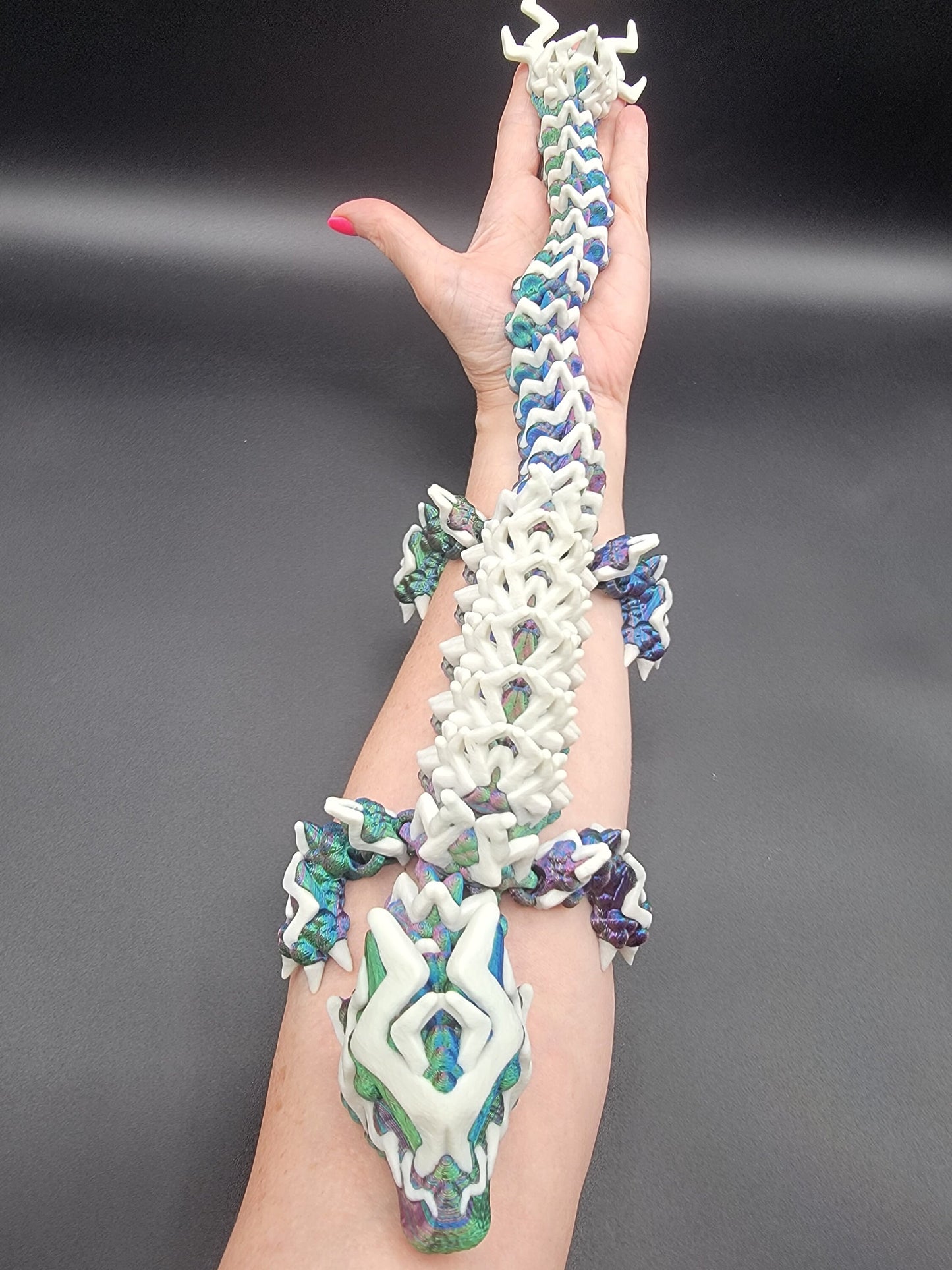 Mesmerizing Articulated Storm Dragon