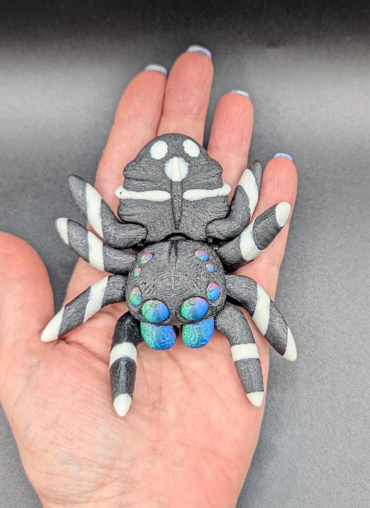 JUMPING ARTICULATING SPIDER , Fidget Toy, Desk Stress Toy