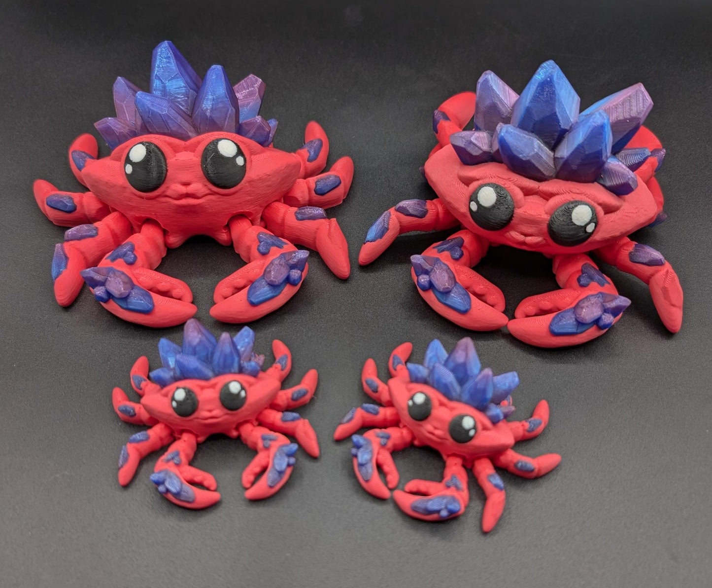 Introducing our Articulated Crystal Gemstone Crab Fidget Toy, a captivating blend of beauty and stress relief. Perfect for fidget enthusiasts and ocean lovers, this charming crab offers a unique way to unwind.