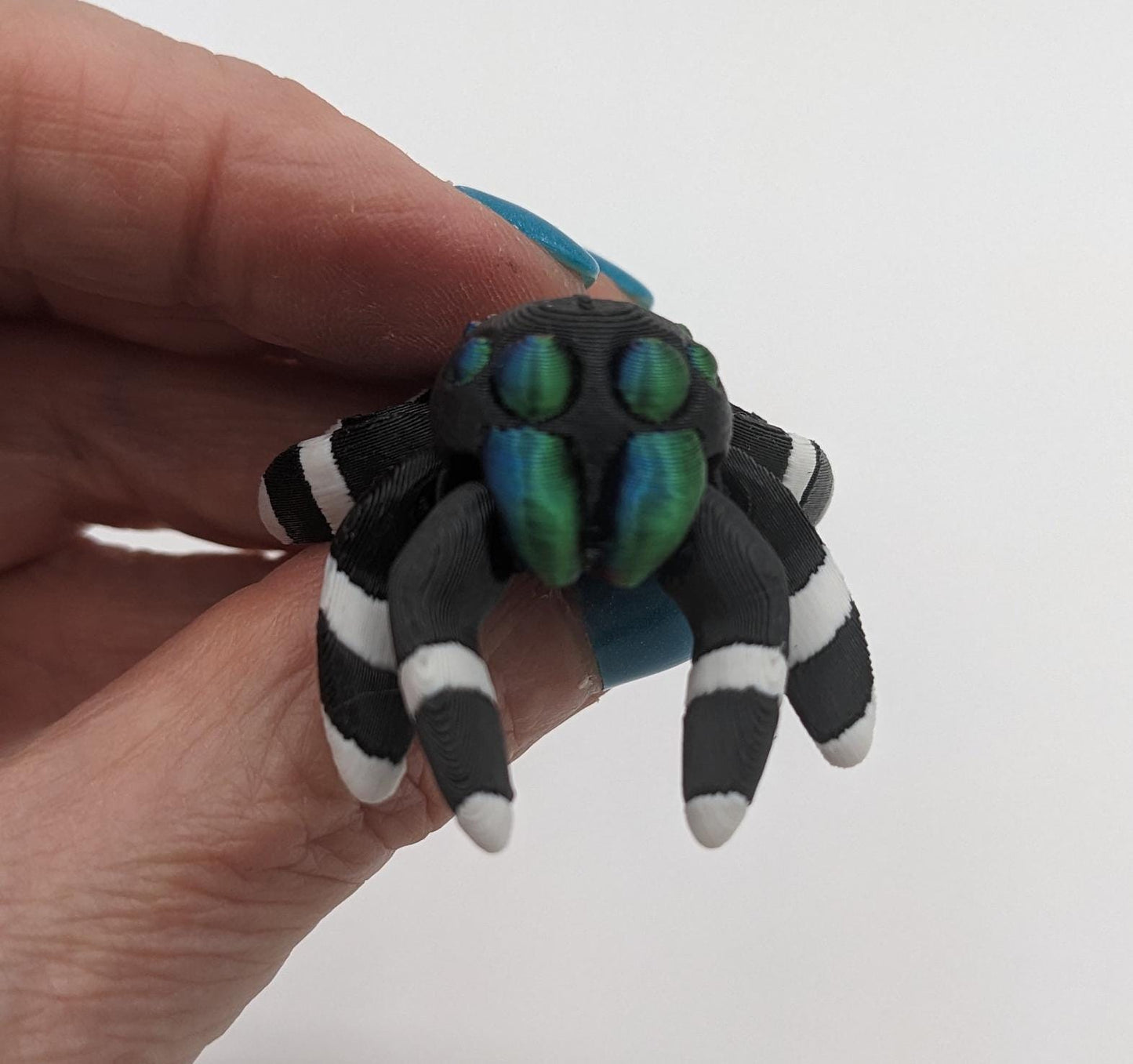 JUMPING ARTICULATING SPIDER , Fidget Toy, Desk Stress Toy