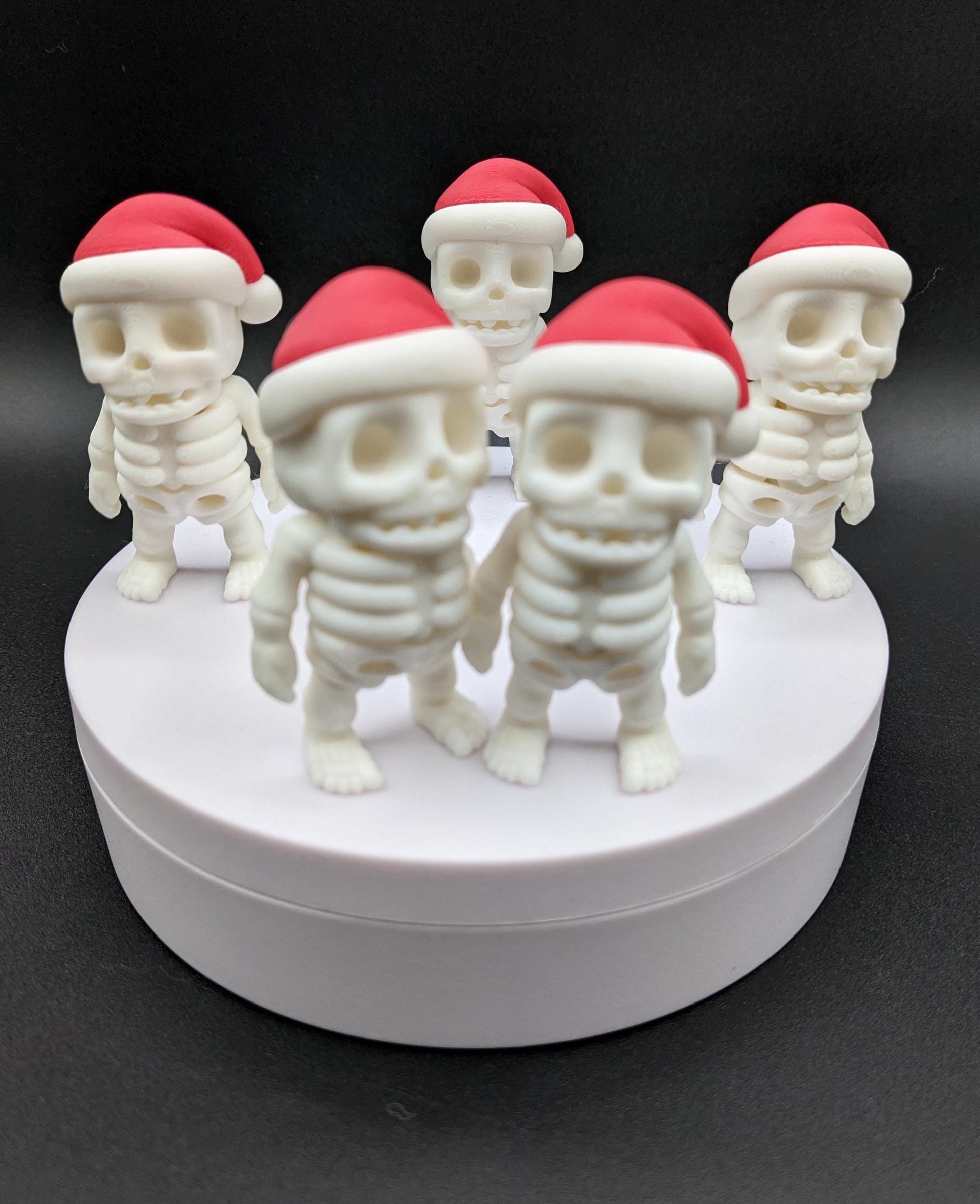 Add a playful twist to your holiday season with the Festive Flexi Christmas Santa Skeleton Fidget Toy! This unique combination of holiday cheer and spooky fun makes it the perfect toy for all ages.