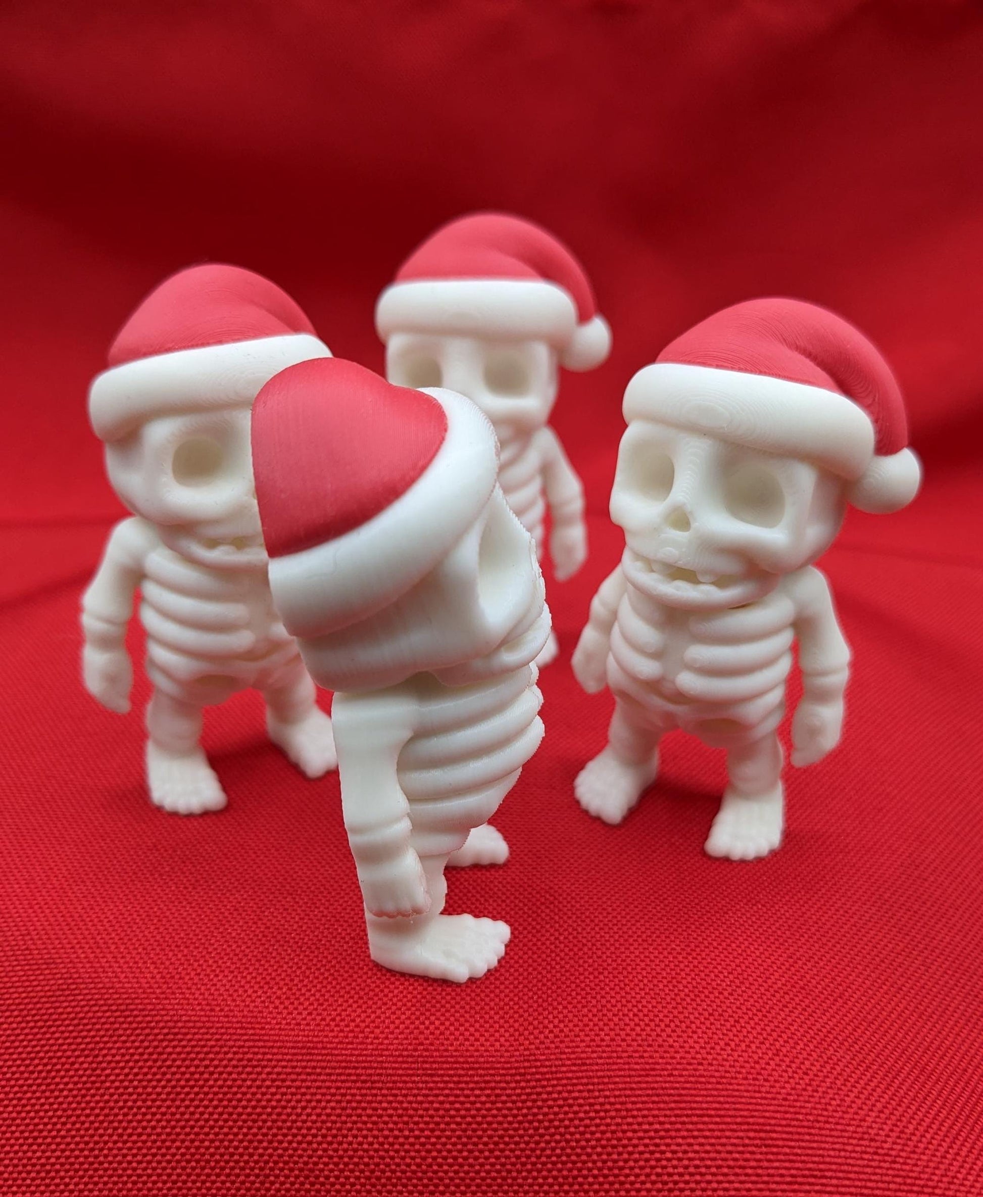 Add a playful twist to your holiday season with the Festive Flexi Christmas Santa Skeleton Fidget Toy! This unique combination of holiday cheer and spooky fun makes it the perfect toy for all ages.