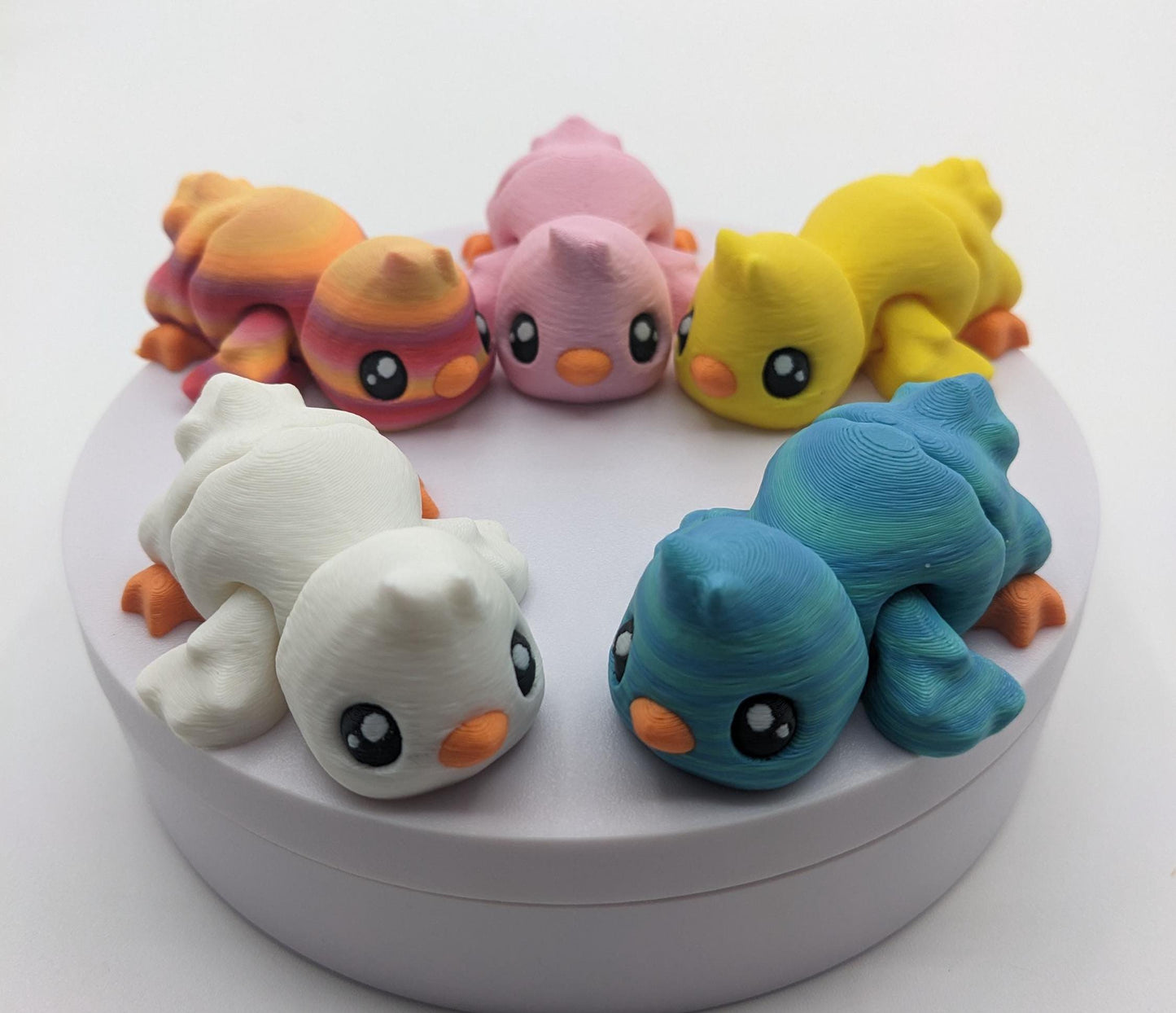 Hop into the fun of Easter with the Carrot Egg and/or Flexi Chick Fidget Toy! This adorable 3D-print combines a playful carrot egg and a flexible, wiggly chick, making it the perfect addition to your Easter basket, a fun gift, or a delightful fidget toy for kids and adults alike.