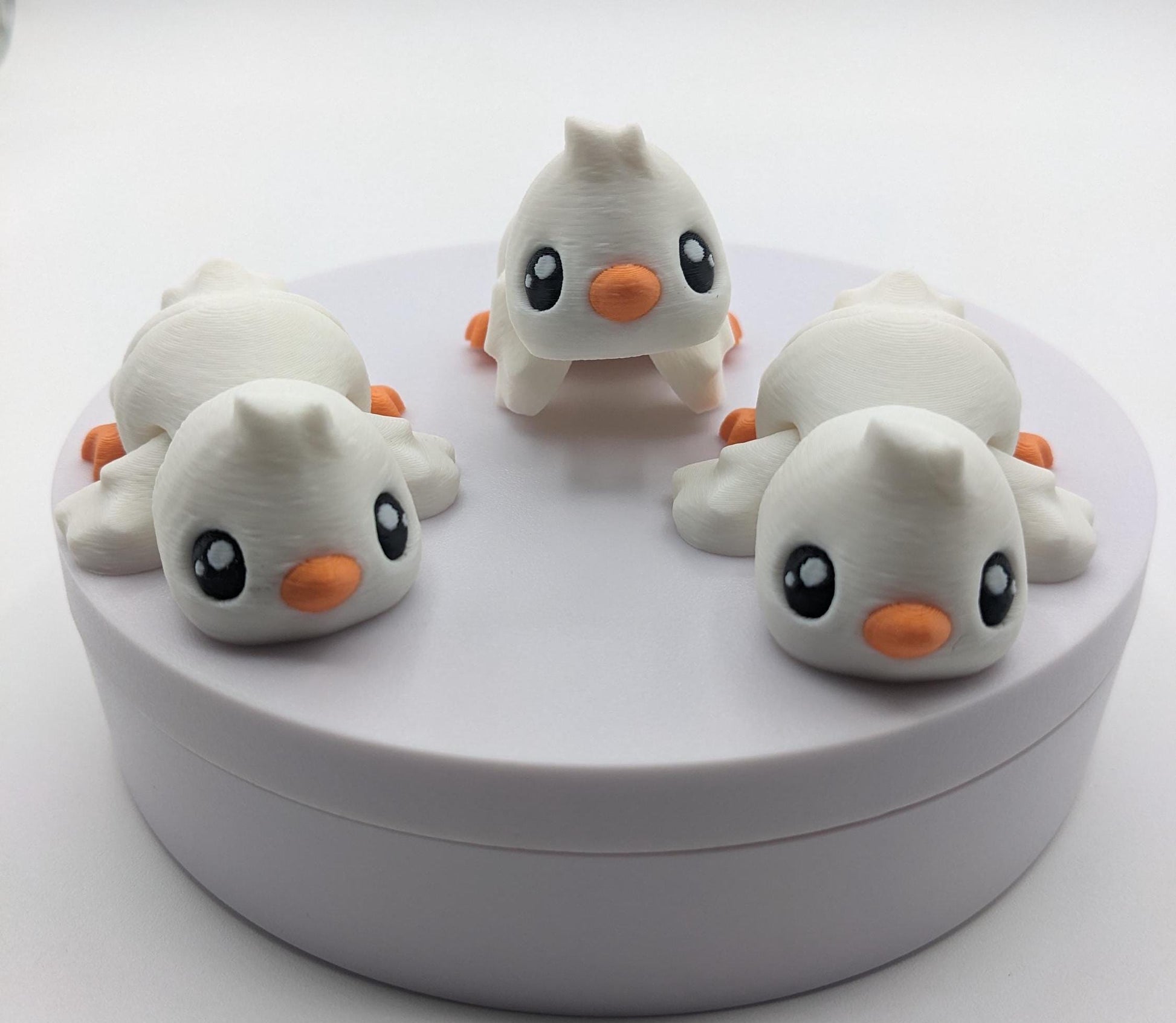 Hop into the fun of Easter with the Carrot Egg and/or Flexi Chick Fidget Toy! This adorable 3D-print combines a playful carrot egg and a flexible, wiggly chick, making it the perfect addition to your Easter basket, a fun gift, or a delightful fidget toy for kids and adults alike.