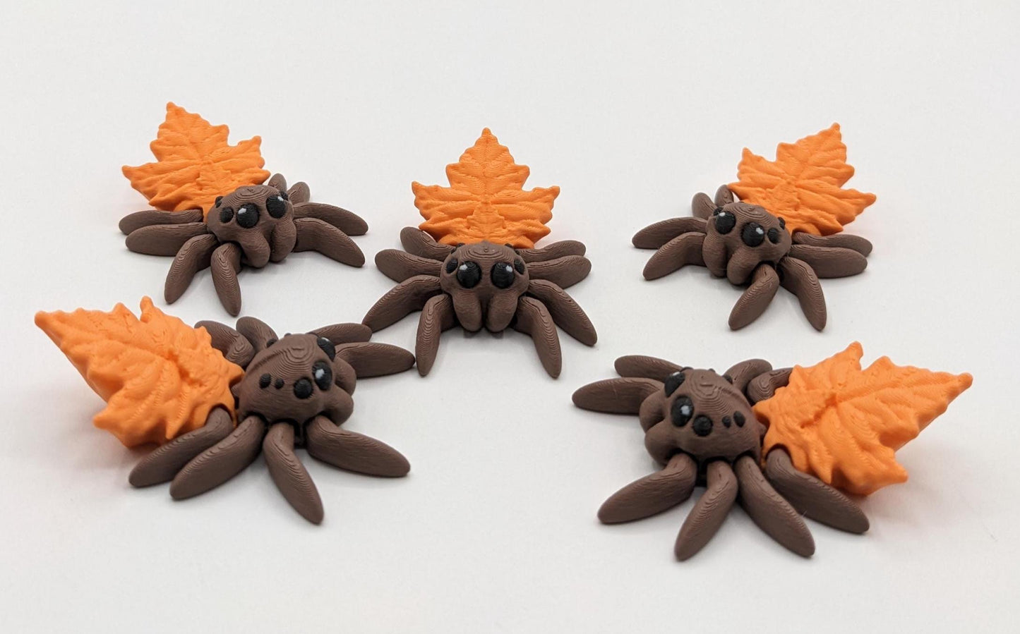 Articulated Autumn Leaf Tiny Spider