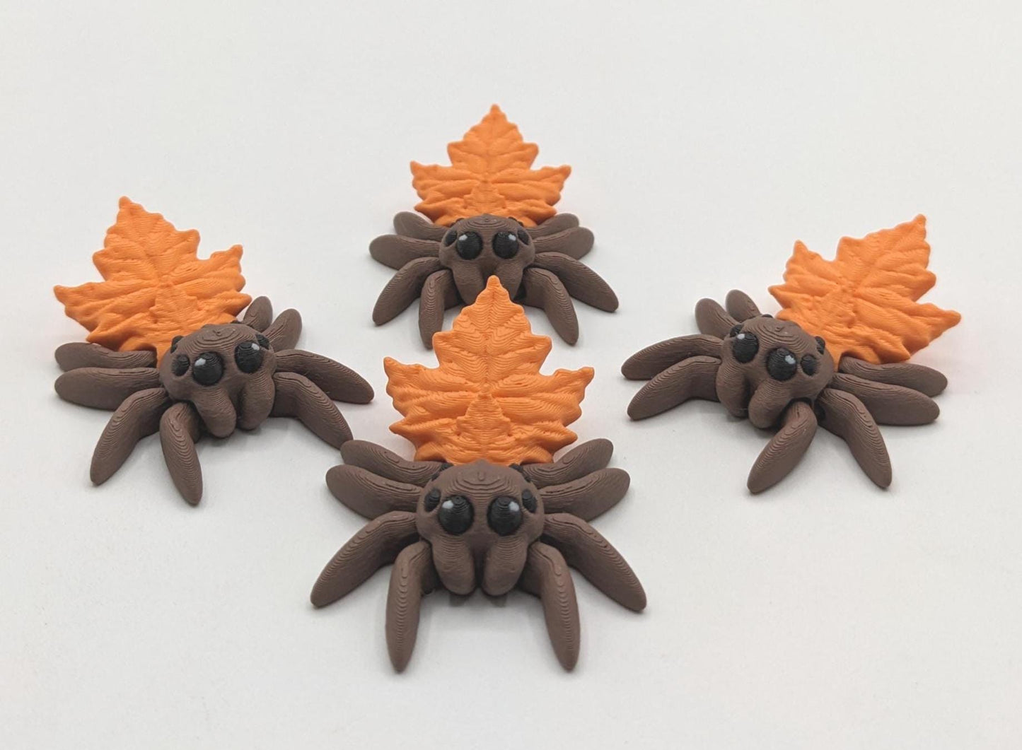 Articulated Autumn Leaf Tiny Spider