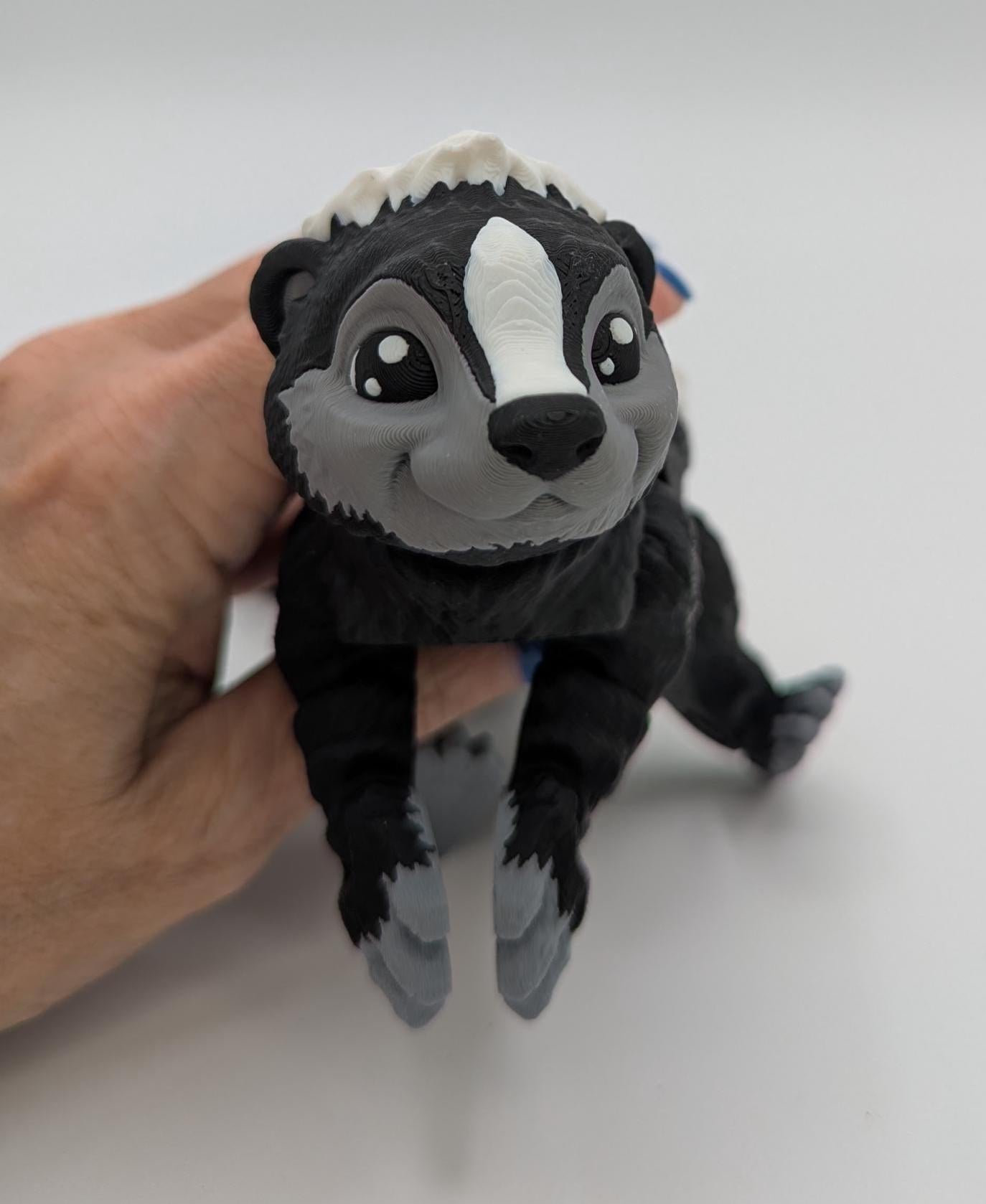 Loveable Articulated Skunk