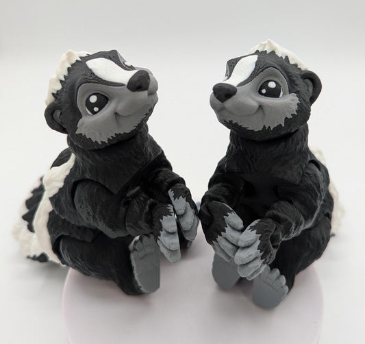Loveable Articulated Skunk